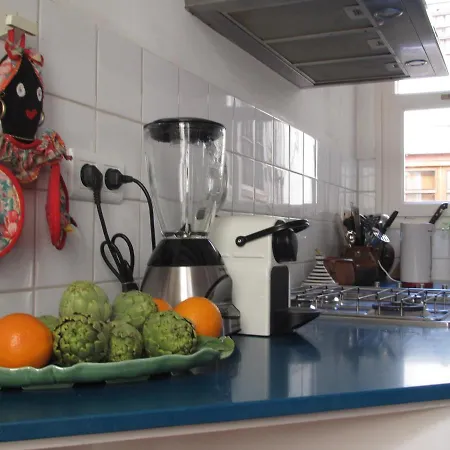 Beautiful In The Centre Bed & Breakfast Barcelona